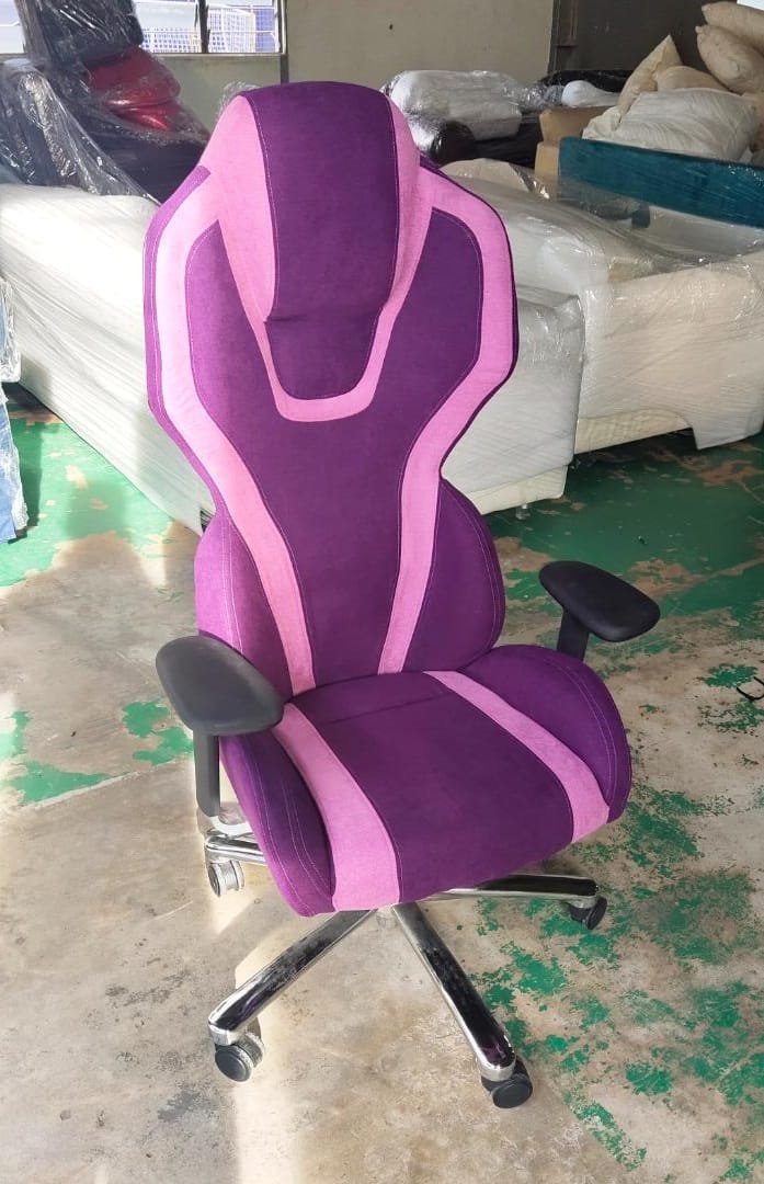 Completed gaming chair upholstery project 4