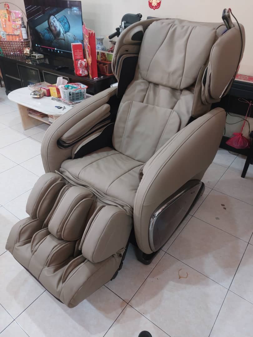Completed massage chair upholstery project 8